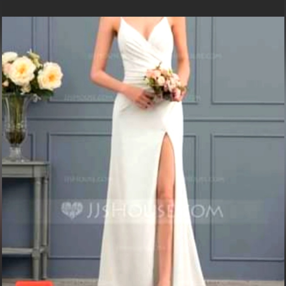 Ivory Crepe gown
